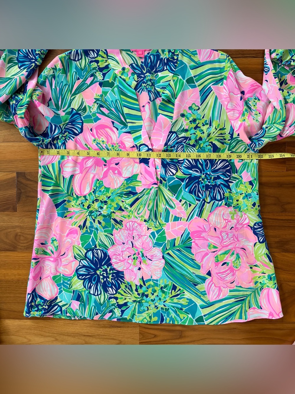 Lilly Pulitzer Shea Tunic Blouse Island Escape Tropical Pink Green Size XL EUC - Picture 8 of 16